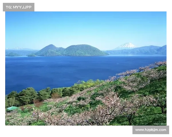冬季湖畔旅行全攻略:必备物品与实用建议助你畅享寒冬之美 冬季湖畔旅行全攻略:必备物品与实用建议助你畅享寒冬之美
